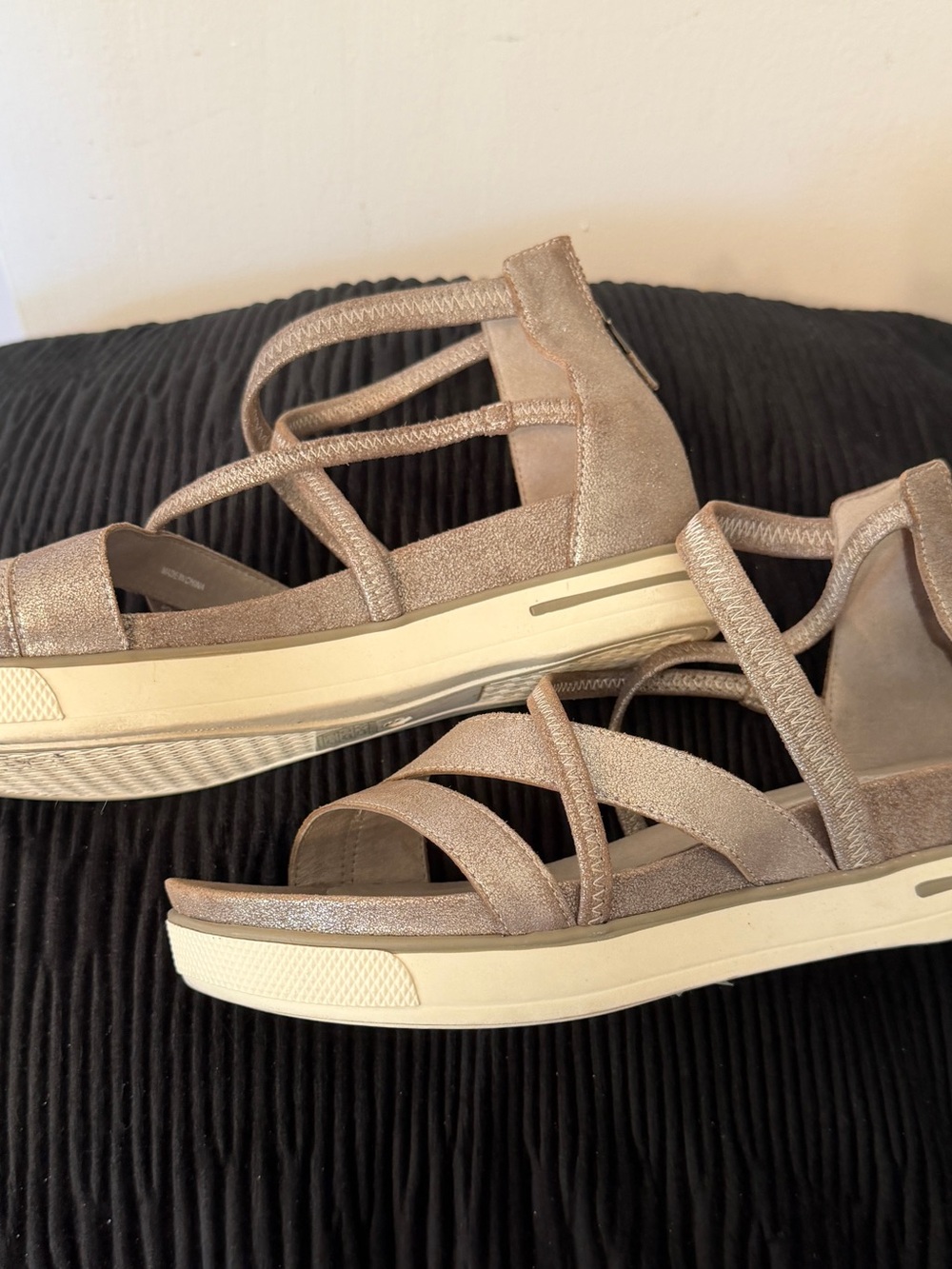 Eileen Fisher Metallic Taupe Strappy Platform Sandals - Picture 2 of 5